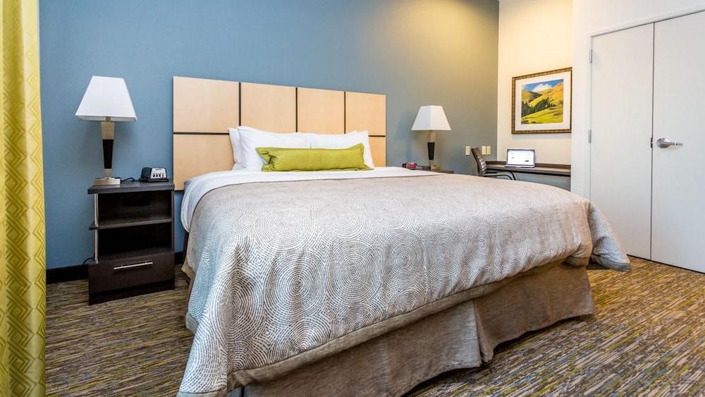 Candlewood Suites Sidney By Ihg Exterior photo